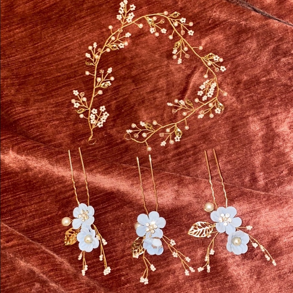 Gold bridal hair accessories